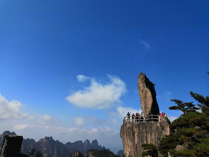 黄山飞来石-黄山飞来石的图片