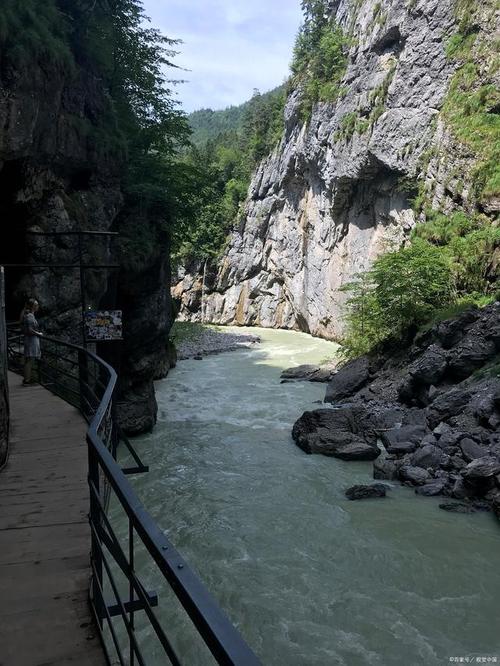 潭獐峡-潭獐峡风景区