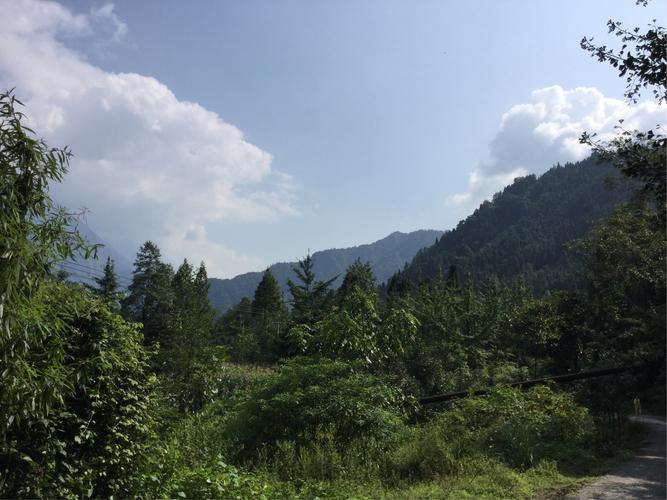 彭州龙门山-彭州龙门山风景区