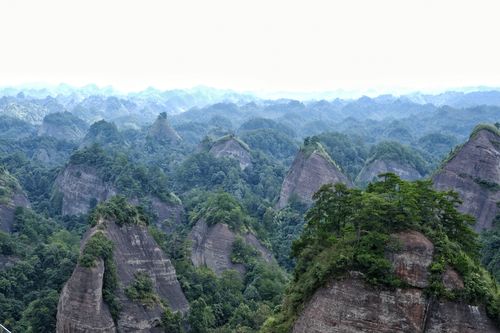 怀化万佛山-怀化万佛山风景区