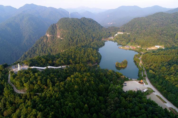 安远三百山-安远三百山旅游景点