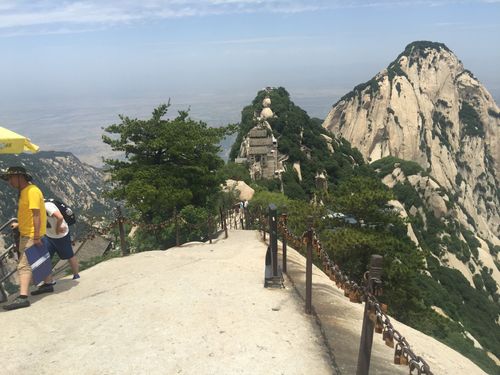 华山旅游登山时间多久-华山徒步登山时间