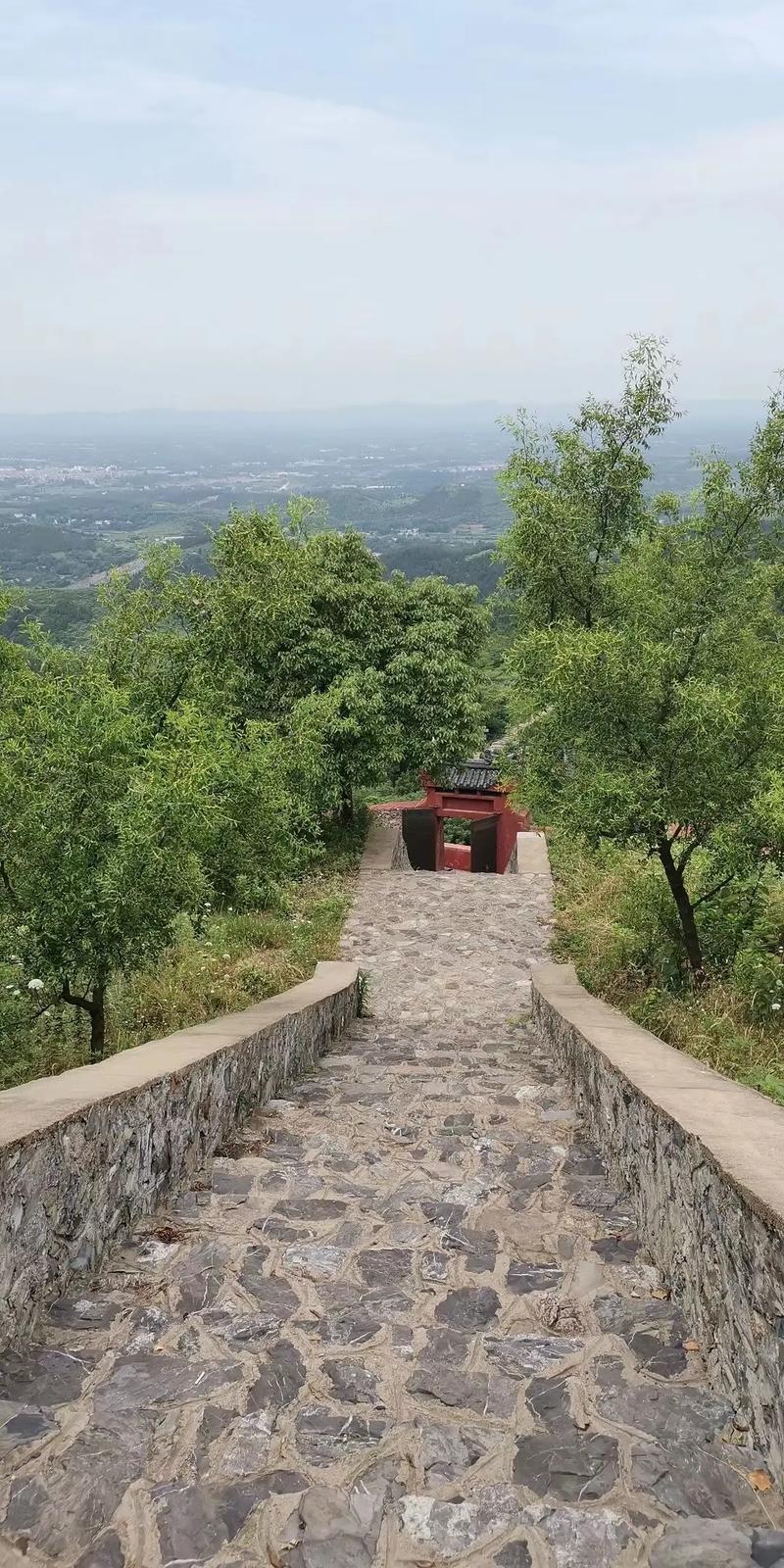 白兆山旅游多久-白兆山的景点