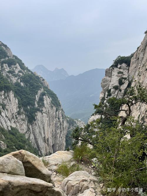 河南爬山多久结束旅游-河南爬山景区哪里有好玩的地方